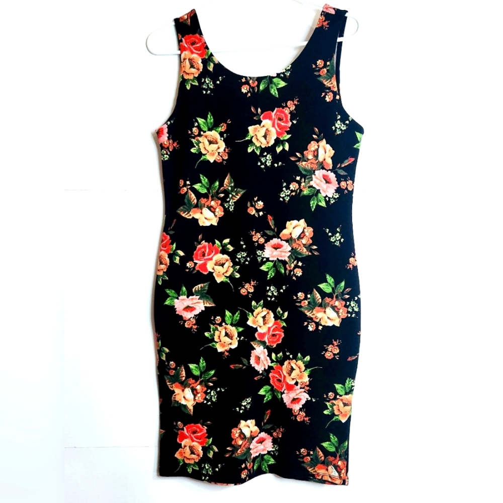 ❤️Ambiance Women's floral dress size: L